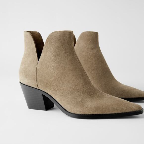 NEW Zara Beige Suede Pointed Ankle Boots - Picture 1 of 9
